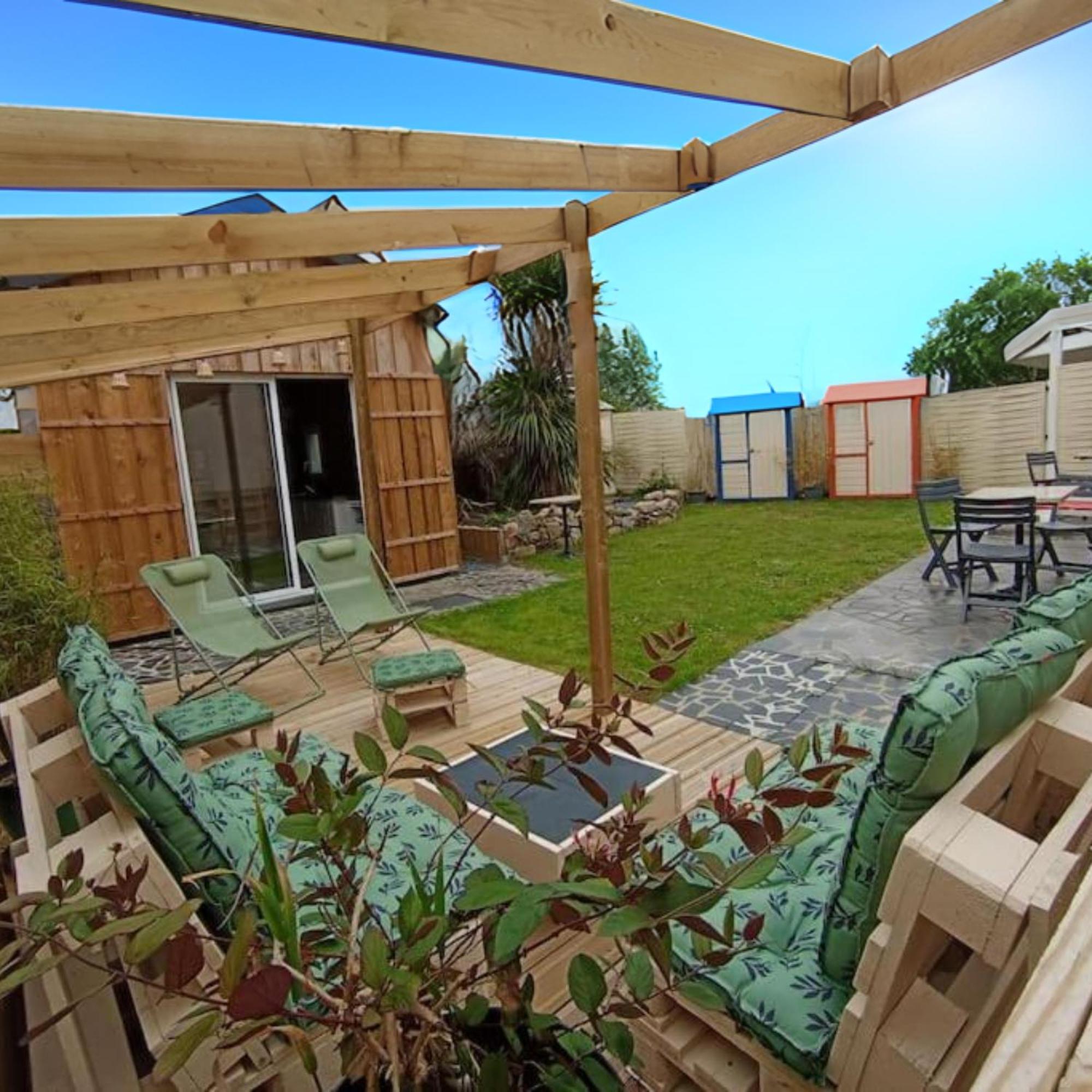 Bréville-sur-Mer Dans Une Maison Familiale Avec Jardin A 800M De La Plage מראה חיצוני תמונה